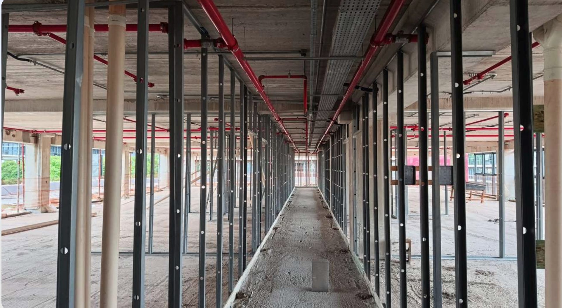 Obra do Setor América em setembro de 2026: paredes em drywall